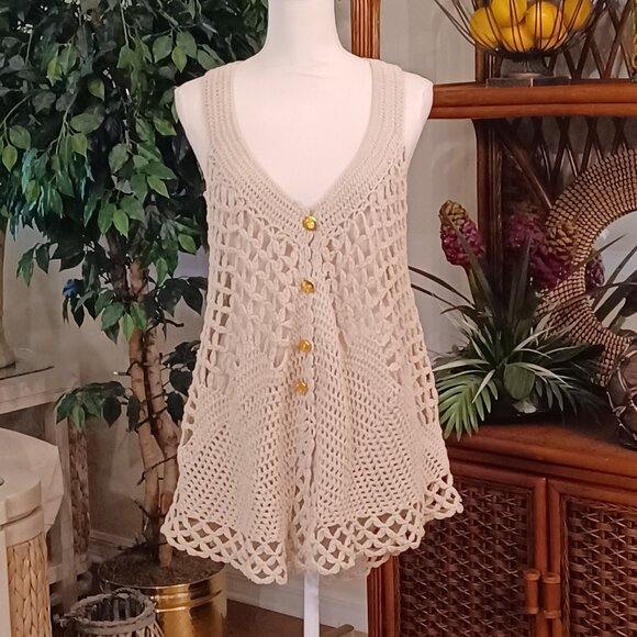 LIKE NEW! Free People Boho Crochet Knit Vest Size Large - Picture 4 of 9